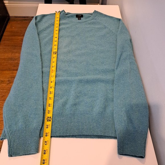 J. Crew 100% Lambs Wool Men's Medium Crew Neck Sweater Style 15676 - Picture 13 of 15